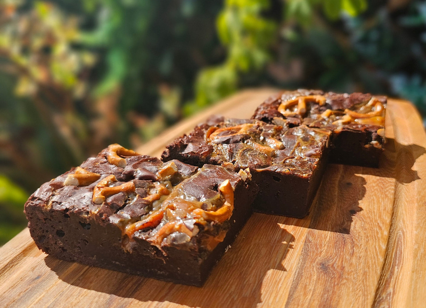 Caramel pretzel brownie
