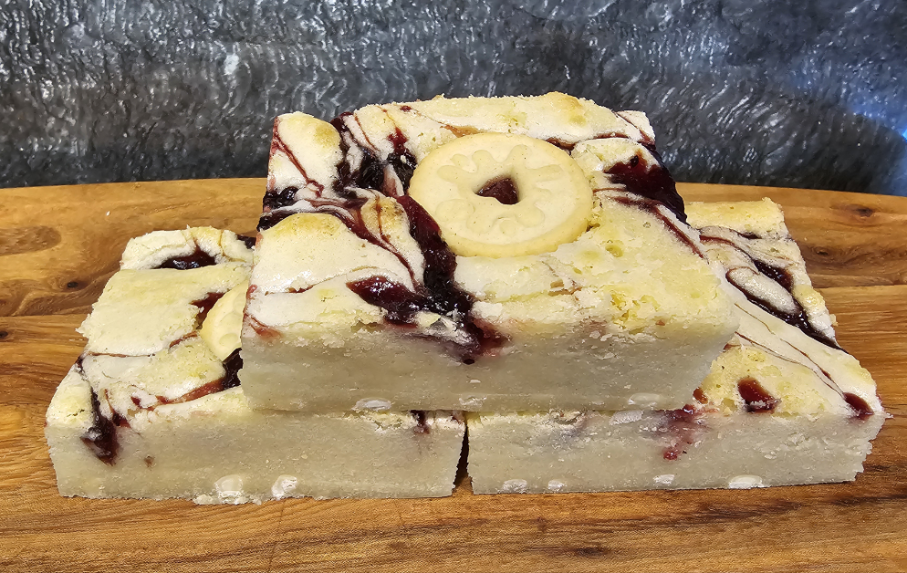 Jammie Dodger Blondie
