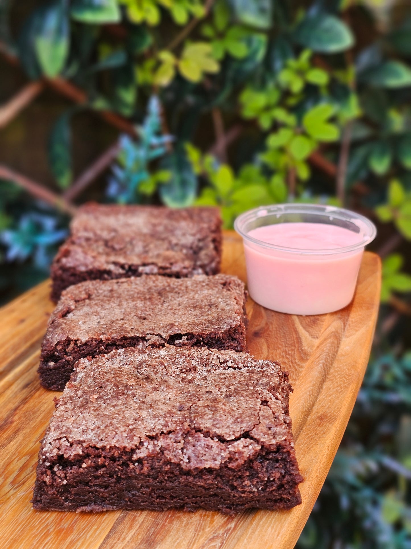 Chocolate crunch + pink custard