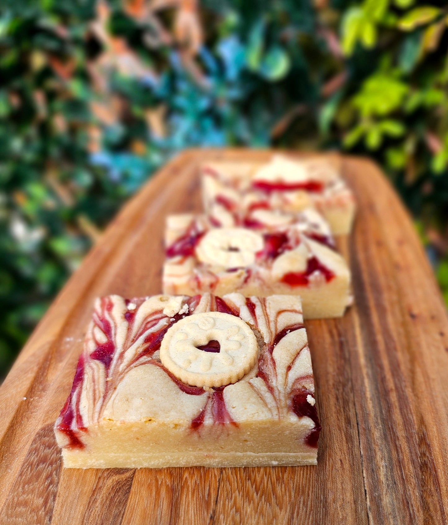 Jammie Dodger Blondie